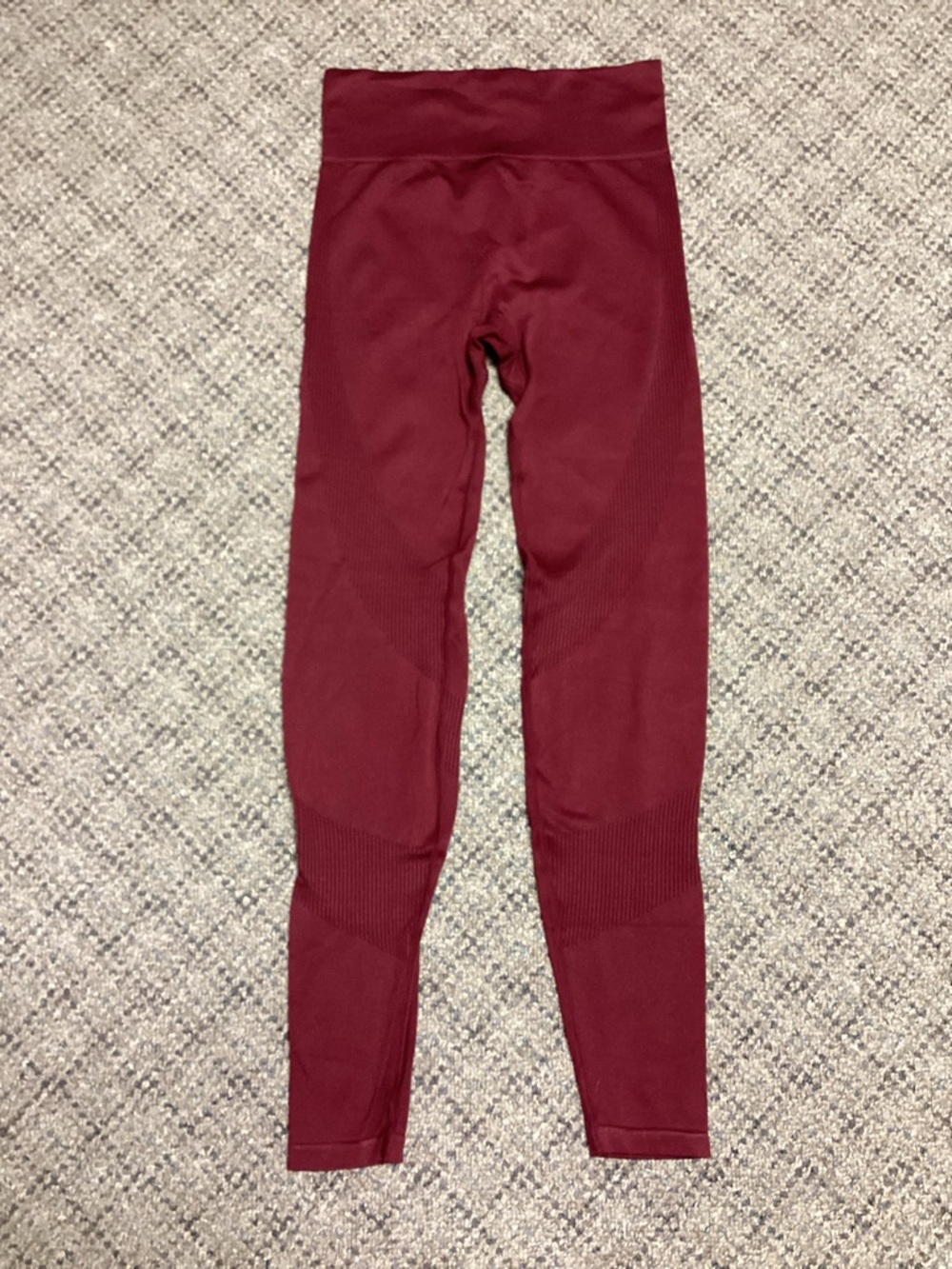 PINK Victoria’s Secret Maroon Ribbed Performance Leggings * Size XS